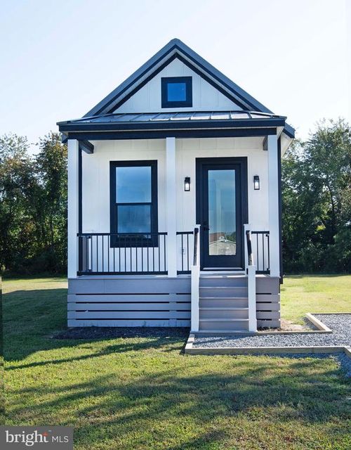 2754 Jolly Rodger Dr, GREENBACKVILLE, VA, 23356-3037 | Card Image