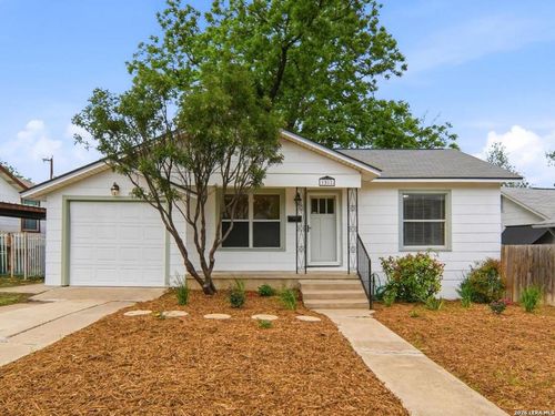 1311 W Rosewood Ave, San Antonio, TX, 78201-4528 | Card Image