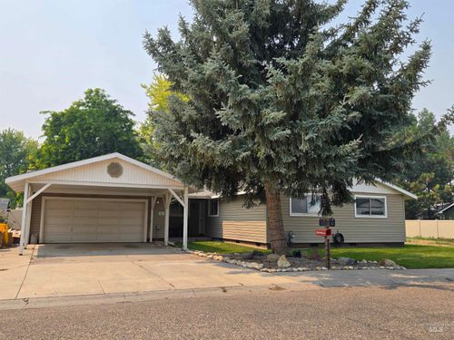 525 Reiter Dr, Ontario, OR, 97914-1428 | Card Image