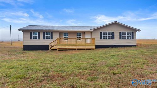 190 County Road 856, Collinsville, AL, 35961-3886 | Card Image