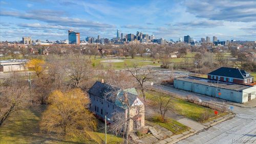 3320 14th St, Detroit, MI, 48208-2731 | Card Image