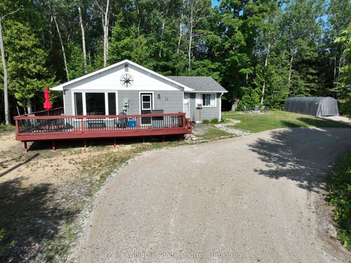 12 Pierce St S, South Bruce Peninsula, ON, N0H2T0 | Card Image