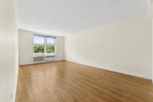 503-46-01 39th Ave, Sunnyside, NY, 11104-1436 | Card Image
