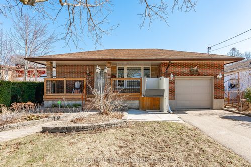 267 Metcalfe St, Guelph, ON, N1E4Y8 | Card Image