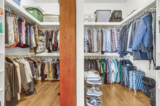 primary closet 2 spaces | Image 27