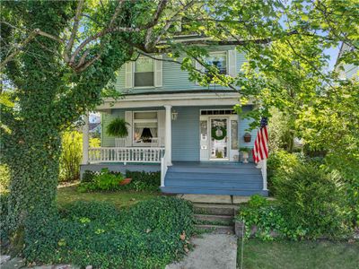 321 Crest Ave, House other with 4 bedrooms, 2 bathrooms and 2 parking in Charleroi Boro PA | Image 2