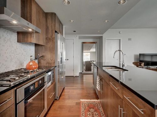 apt-2803-300 Bowie St, Austin, TX, 78703-4674 | Card Image