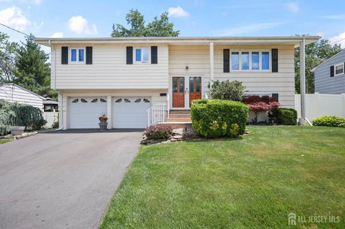 14 Heather Dr, Old Bridge, NJ, 08857-2229 | Card Image