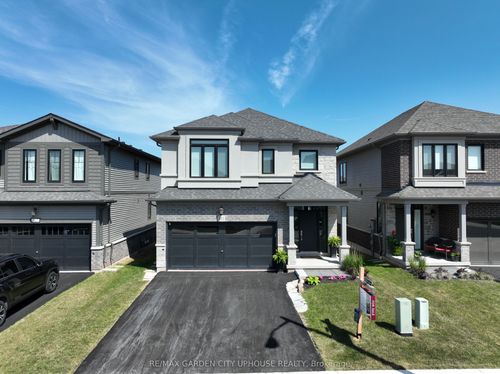 111 Starfire Cres, Stoney Creek, ON, L8E0K9 | Card Image