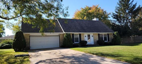 15199 W Fenway Court, New Berlin, WI, 53151 | Card Image