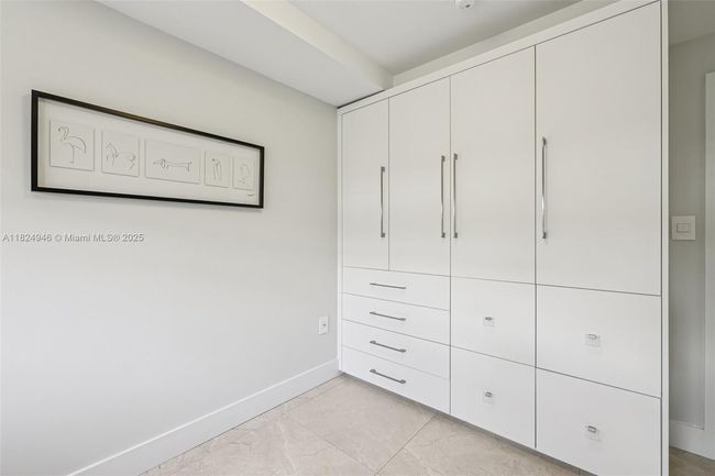 441 Sw 27 Th Rd, House other with 4 bedrooms, 4 bathrooms and null parking in Miami FL | Image 30