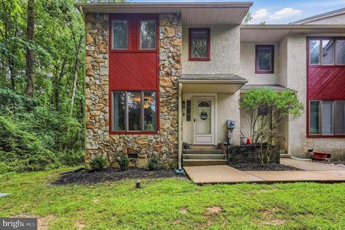 330 Westbriar Dr, MEDIA, PA, 19063-5130 | Card Image