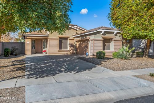 7414 N 88th Ln, Glendale, AZ, 85305-6916 | Card Image