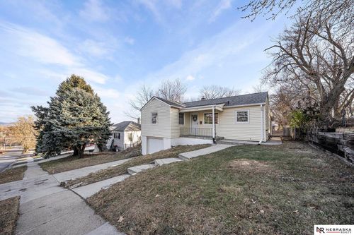 3115 Sheffield Street, Omaha, NE, 68112 | Card Image