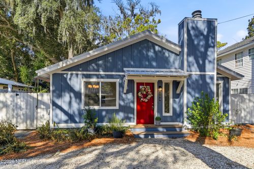 204 Pine St, Saint Simons Island, GA, 31522-1573 | Card Image