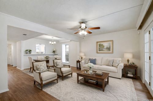 apt-7-122 E Terra Alta Dr, San Antonio, TX, 78209-2713 | Card Image