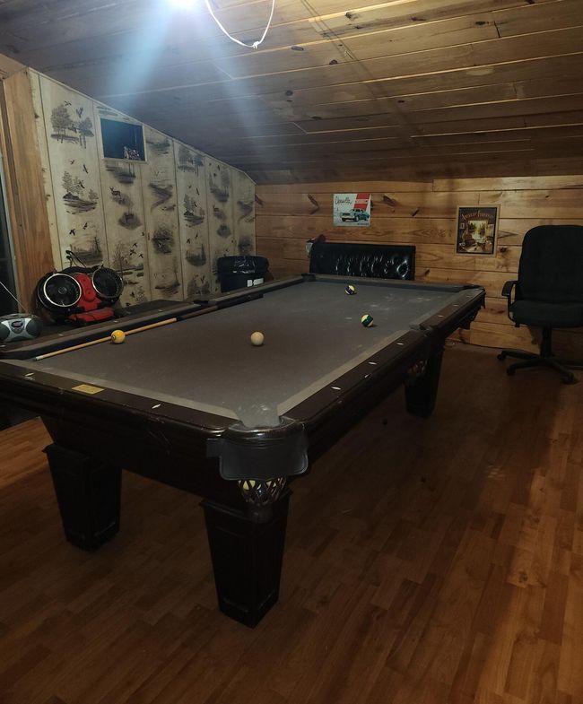 pooltable | Image 30