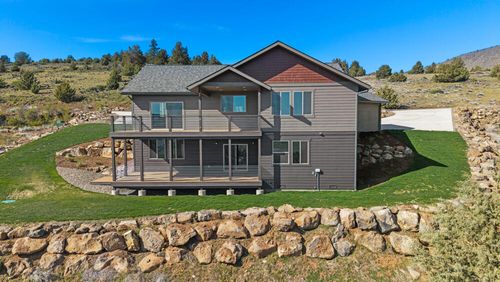 7306 Hanks Marsh Vis, Klamath Falls, OR, 97601 | Card Image