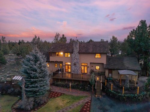 64742 Sylvan Loop, Bend, OR, 97701-8055 | Card Image