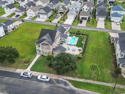 Rare double lot estate | Image 2