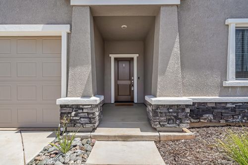 5437 Feathers Ave, Redding, CA, 96002-9858 | Card Image