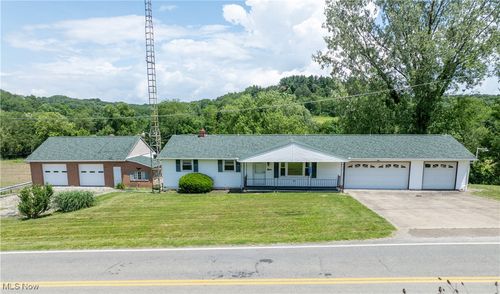 6088 Willowdale Ave Se, Waynesburg, OH, 44688-9723 | Card Image