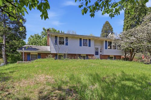 34 Hollow Horn Rd, ERWINNA, PA, 18920-9247 | Card Image