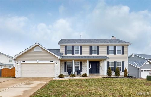 956 Searle Ct, Wentzville, MO, 63385-2662 | Card Image