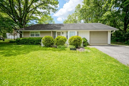 2807 Westleigh Dr, Indianapolis, IN, 46268-2042 | Card Image