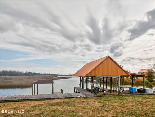 603 Saint Mary Street, Pascagoula, MS, 39581 | Card Image