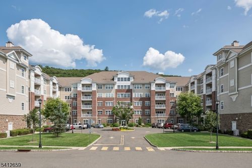 3213 Warrens Way, Wanaque, NJ, 07465-1670 | Card Image
