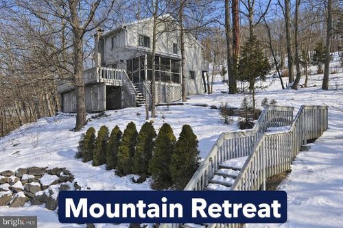 194 Stafford, Bushkill, PA, 18324 | Card Image