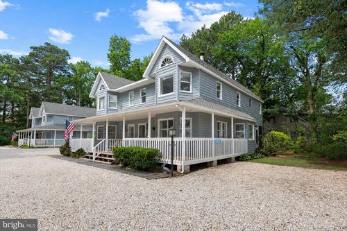 b-422B Garfield Pkwy, BETHANY BEACH, DE, 19930-9709 | Card Image