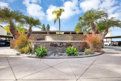 apt-b-8640 Via Mallorca, La Jolla, CA, 92037-2547 | Card Image