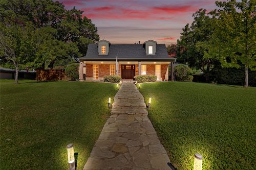 3712 Summercrest Dr, Fort Worth, TX, 76109-3301 | Card Image