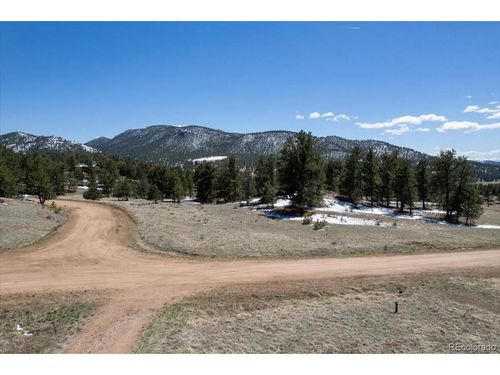 70 Sioux Cir, Florissant, CO, 80816 | Card Image