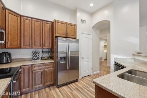 7444 E Calle Infinito, Tucson, AZ, 85715-2842 | Card Image