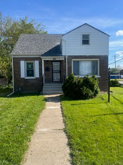 201 E 140th Pl, Dolton, IL, 60419-1101 | Card Image