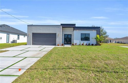 1021 Chiquita Blvd N, Cape Coral, FL, 33993-6085 | Card Image