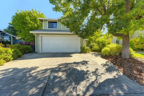 3829 Sheedy Ct, Antelope, CA, 95843-4709 | Card Image