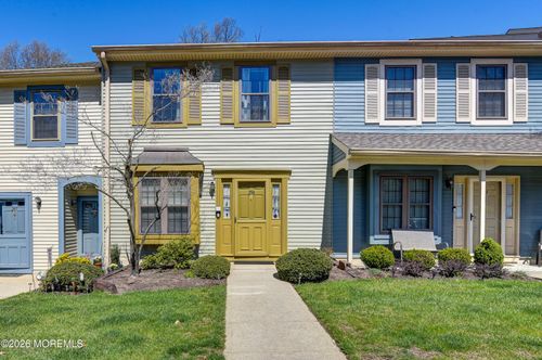 258 Grassmere Ct, Aberdeen, NJ, 07747-1876 | Card Image