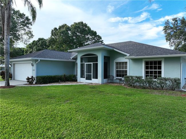 1018 Persian lane front right | Image 30