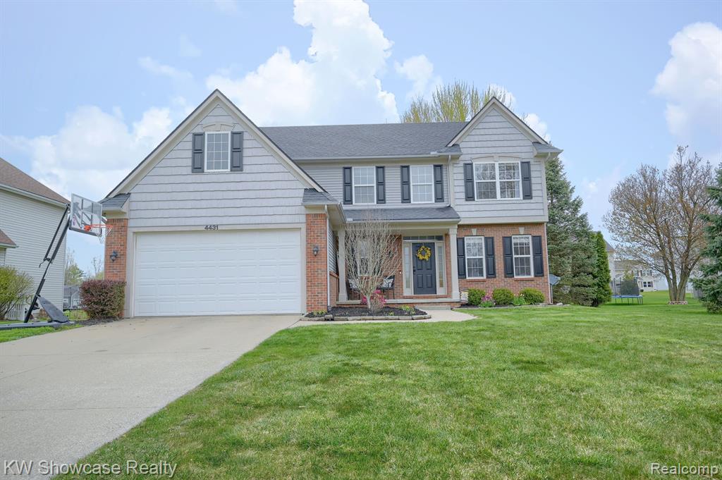 Daniel Dr, Grand Blanc, MI 48439 #1