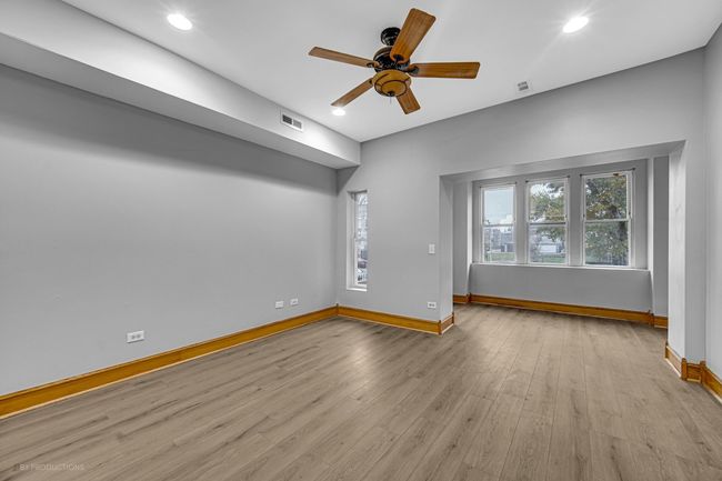 APT-2 - 4829 S Prairie Ave, Condo with 3 bedrooms, 2 bathrooms and 1 parking in CHICAGO IL | Image 6
