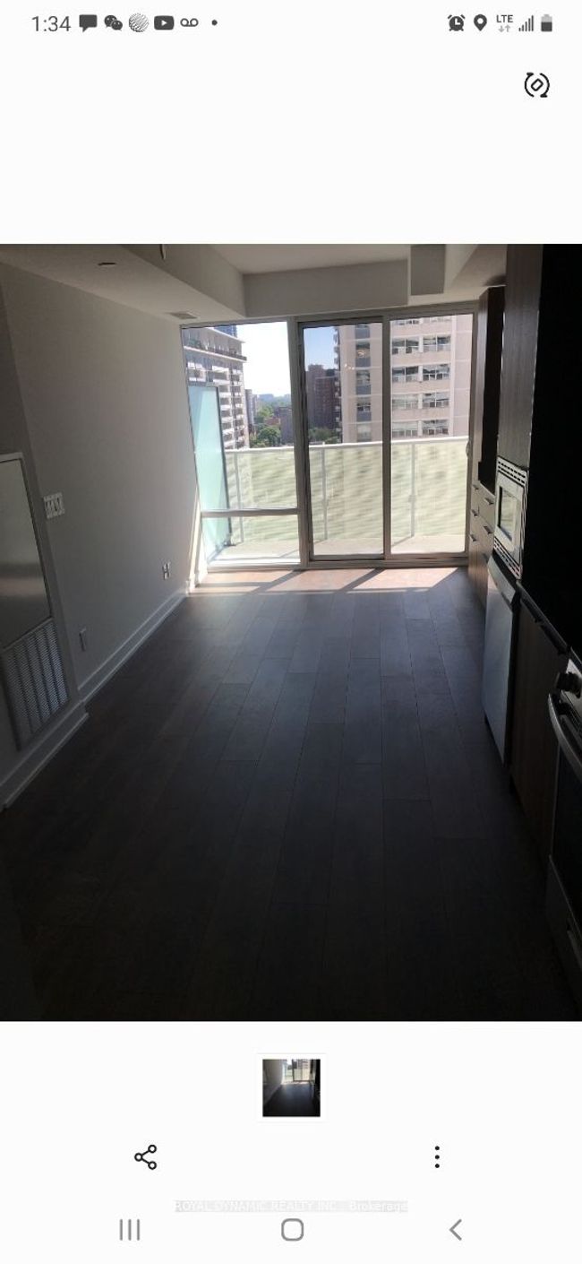1006 - 501 Yonge St, Condo with 0 bedrooms, 1 bathrooms and null parking in Toronto ON | Image 9