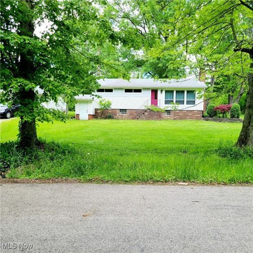 13423 Price St Ne, Alliance, OH, 44601-9658 | Card Image
