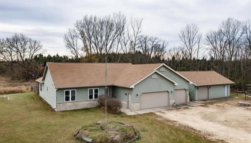 E8835 Huntley Road, MUKWA, WI, 54961 | Card Image