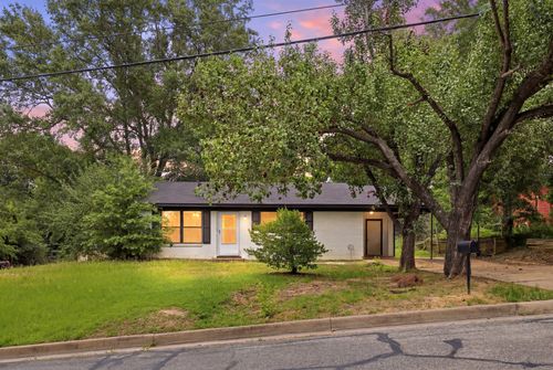 1919 Bradshaw Dr, Tyler, TX, 75702-1608 | Card Image