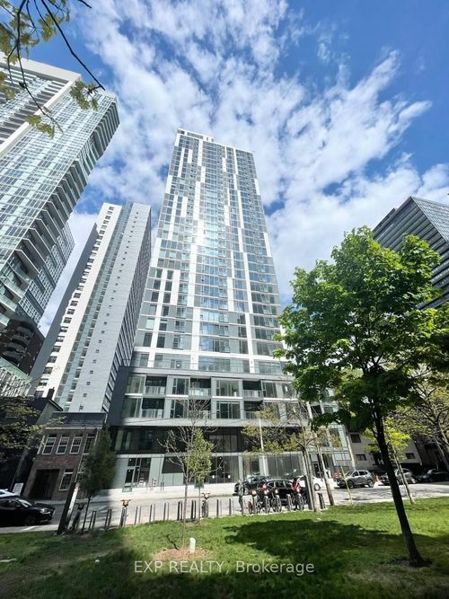 1104-65 Mutual St, Toronto, ON, M5B0E5 | Card Image