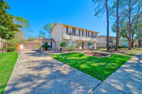 3802 Millbridge Dr, Houston, TX, 77059-6028 | Card Image